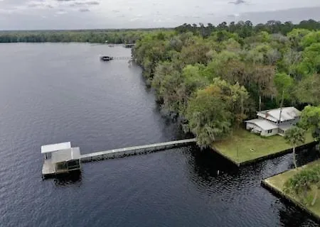 St Johns River Retreat Unit 2